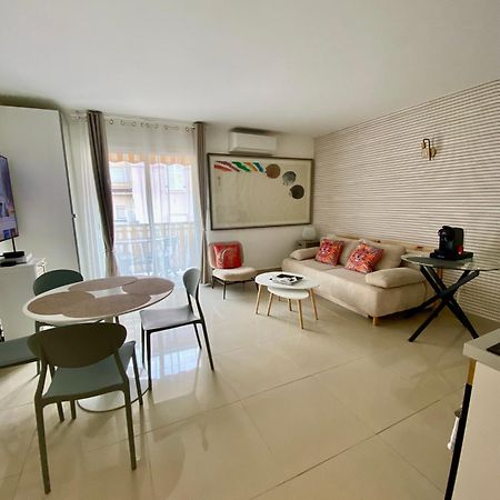 3 Pieces- Vieux Port- Terrasse - Parking Possible Apartamento Cannes Exterior foto