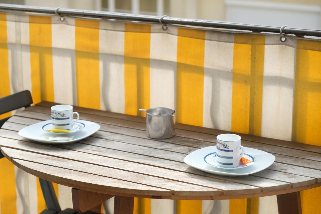 3 Pieces- Vieux Port- Terrasse - Parking Possible Apartamento Cannes Exterior foto