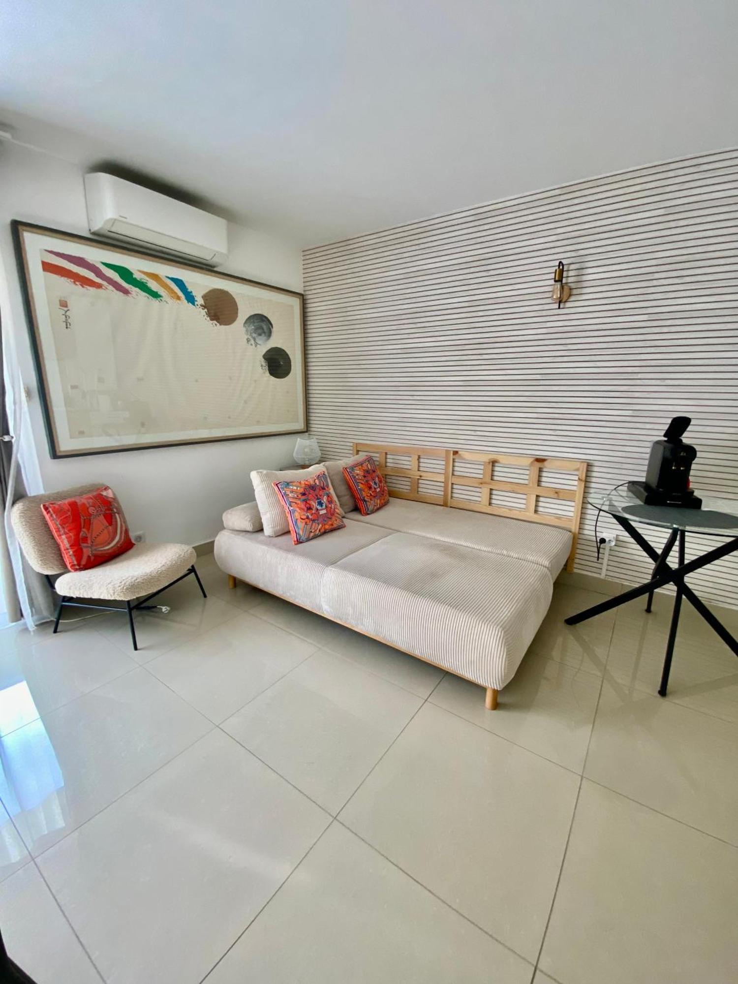 3 Pieces- Vieux Port- Terrasse - Parking Possible Apartamento Cannes Exterior foto