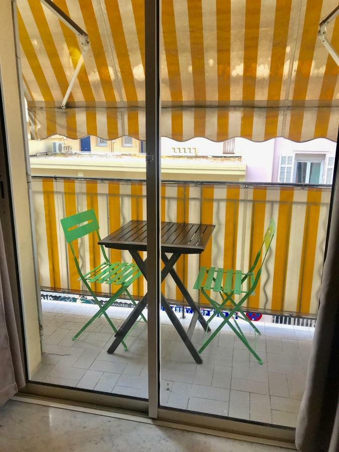 3 Pieces- Vieux Port- Terrasse - Parking Possible Apartamento Cannes Exterior foto